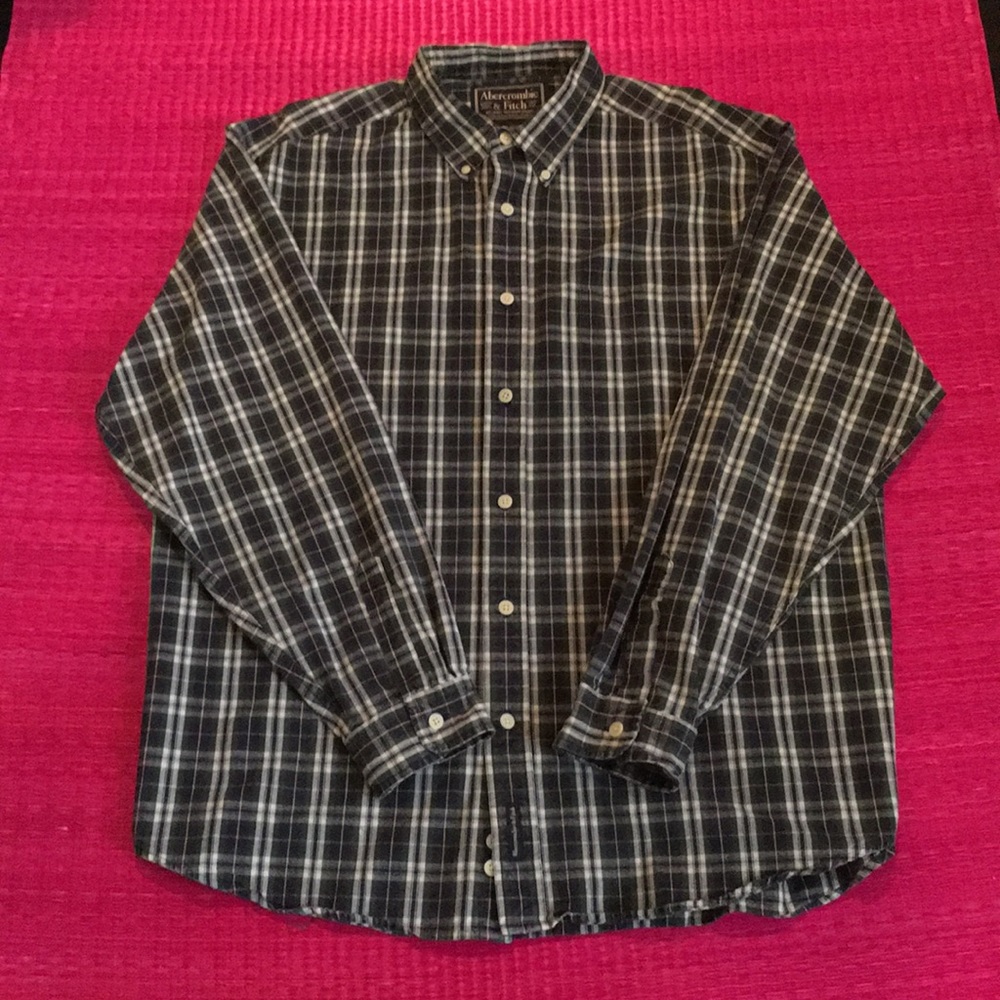 Abercrombie plaid men’s button-down
